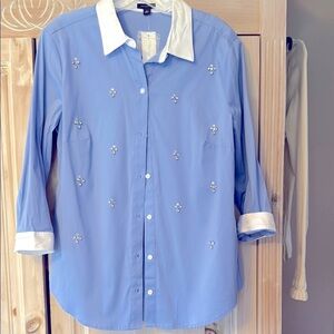Blue Button-Up Shirt with White Collar and Embellishments 75%cotton blend